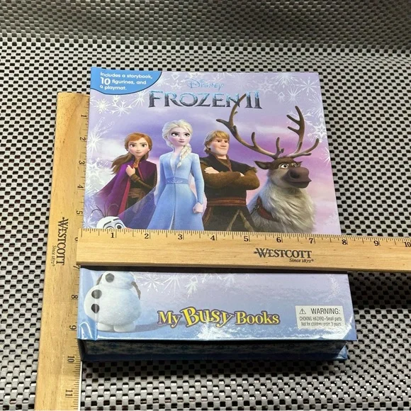 Phidal Publishing Disney Frozen 2 My Busy Books Storybook Figurines Playmat New - Picture 3 of 16